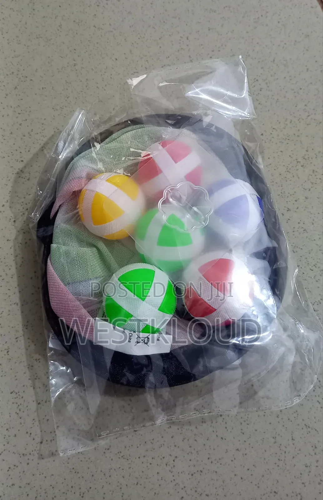 Dart Board Game With 6 Balls