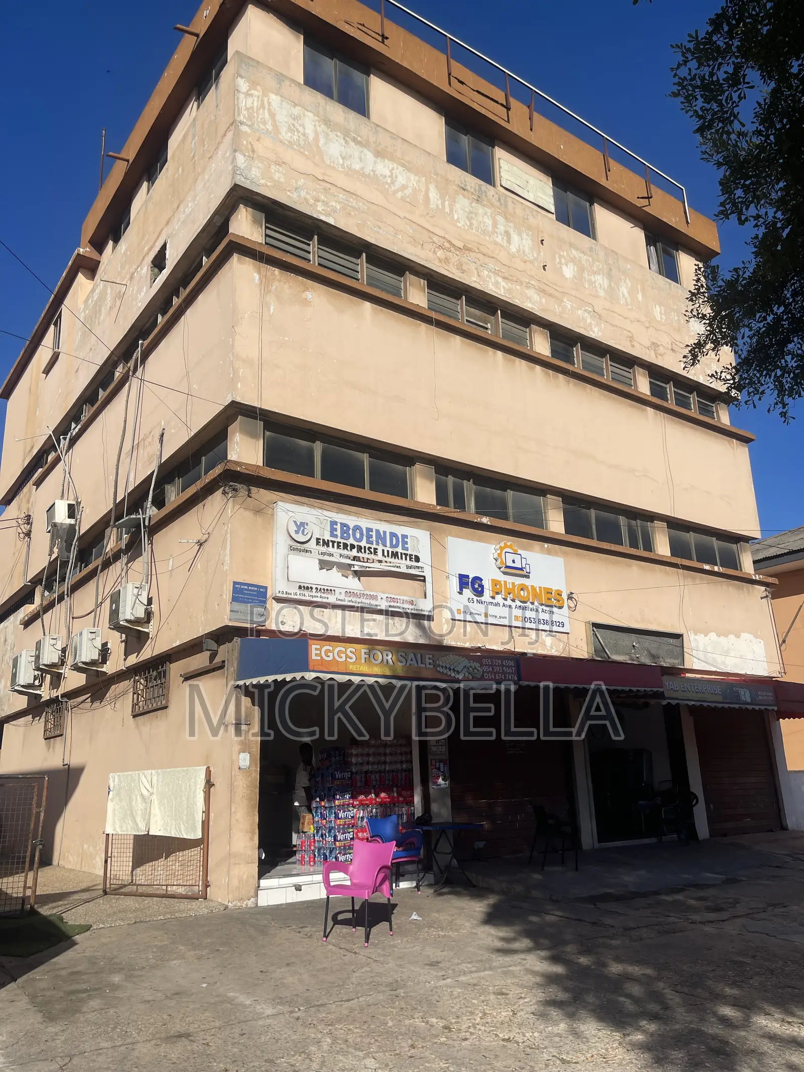 10bdrm House in Accra Poly Area for sale