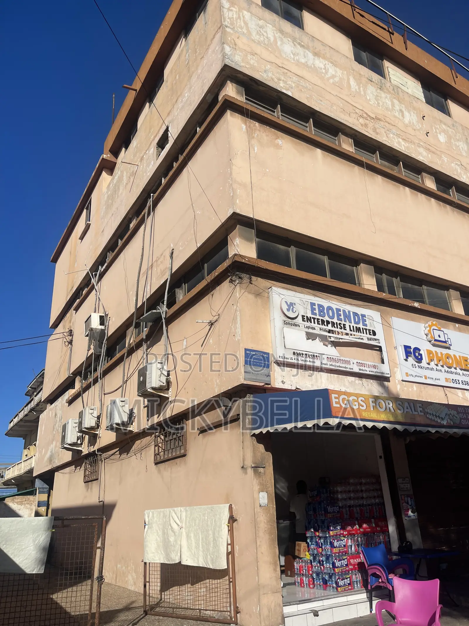 10bdrm House in Accra Poly Area for sale