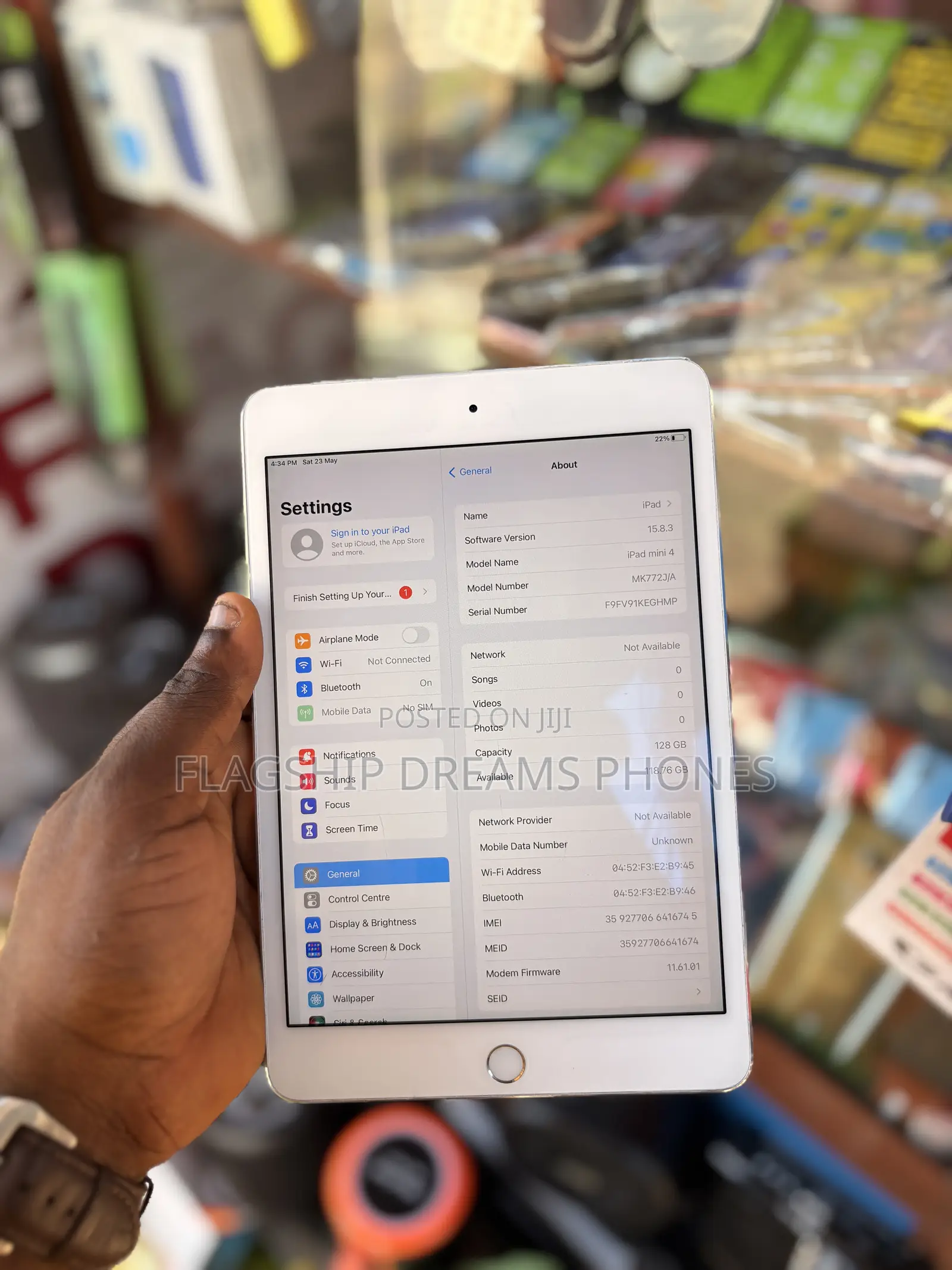 Apple iPad mini 4 128 GB Silver