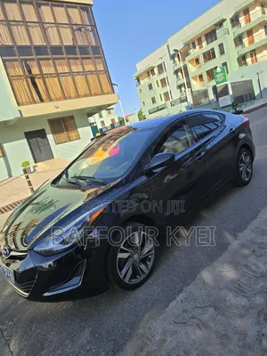 Hyundai Elantra Limited Sedan FWD (1.8L 4cyl 6A) 2016 Black