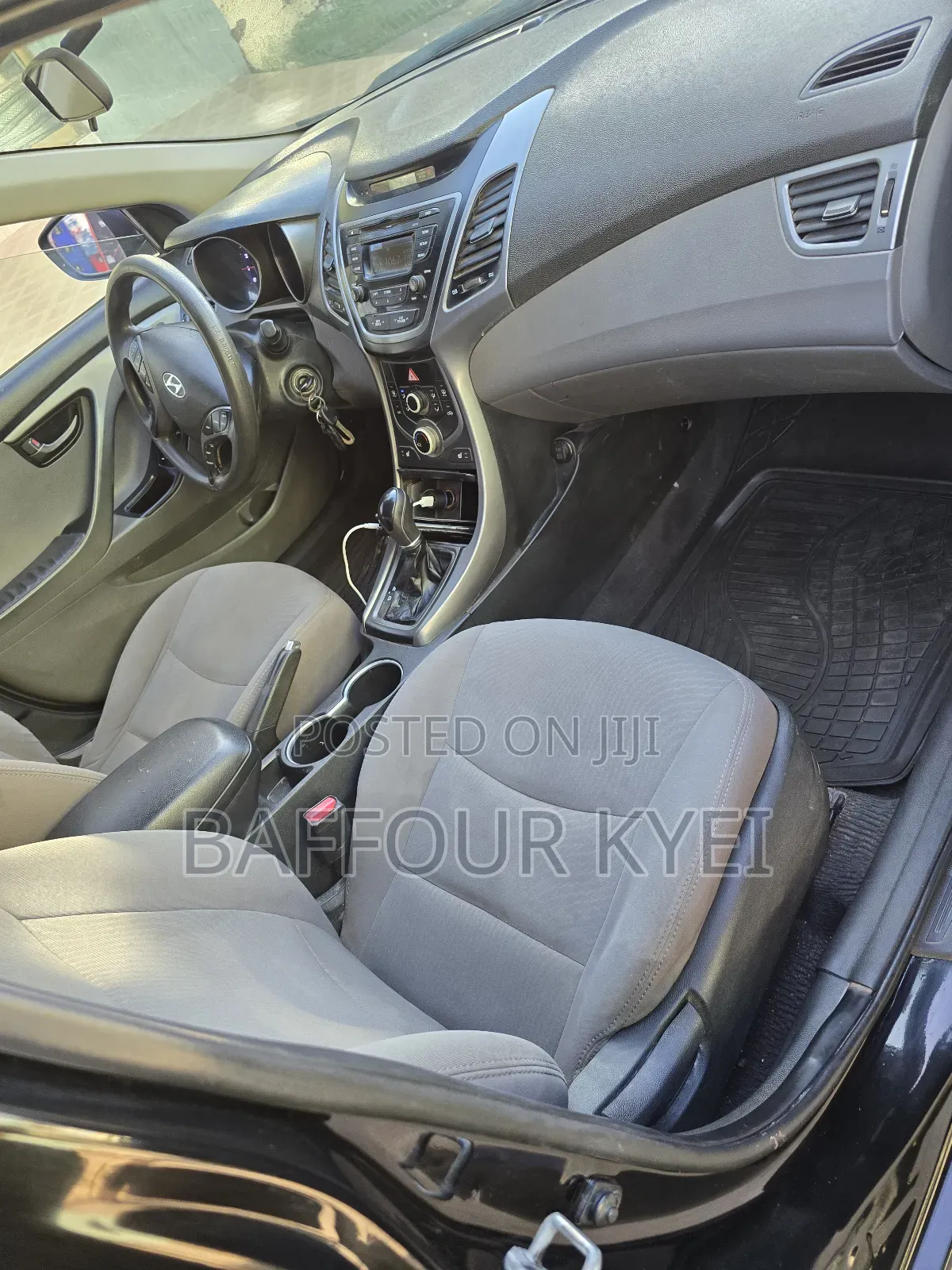 Hyundai Elantra Limited Sedan FWD (1.8L 4cyl 6A) 2016 Black