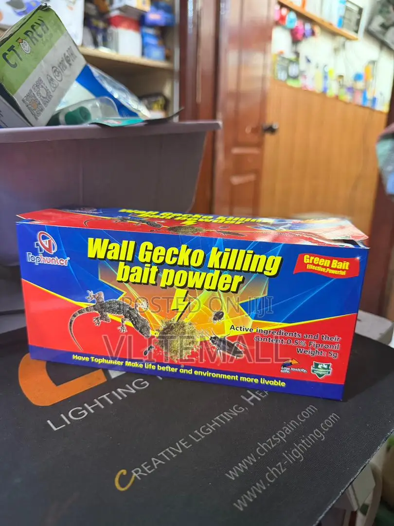 Tophunter Wall Gecko Killing Bait Powde