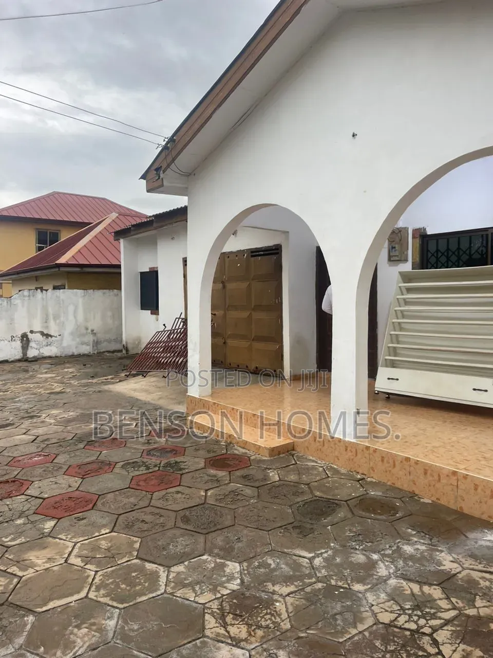 3bdrm House in Baatsona Total for rent