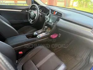 Honda Civic EX Sedan 2018 Blue
