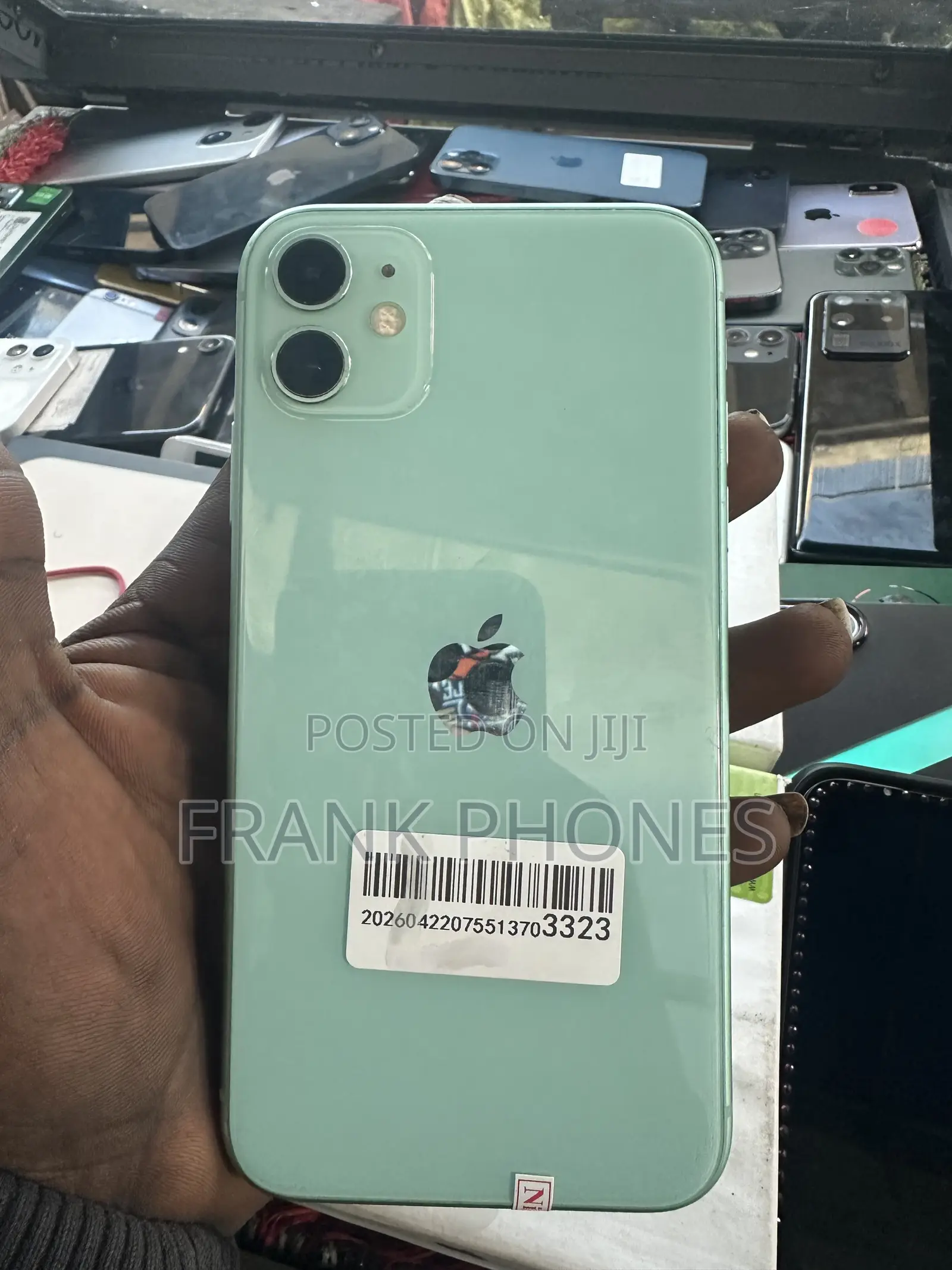 New Apple iPhone 11 128 GB Green