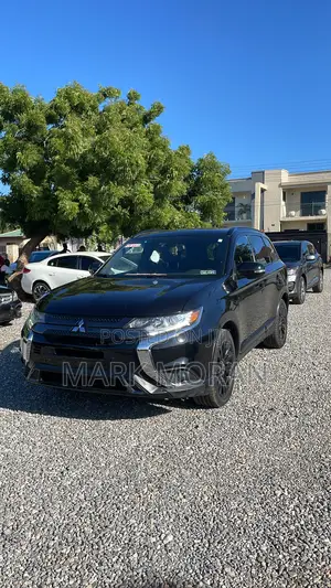Mitsubishi Outlander 2020 Black