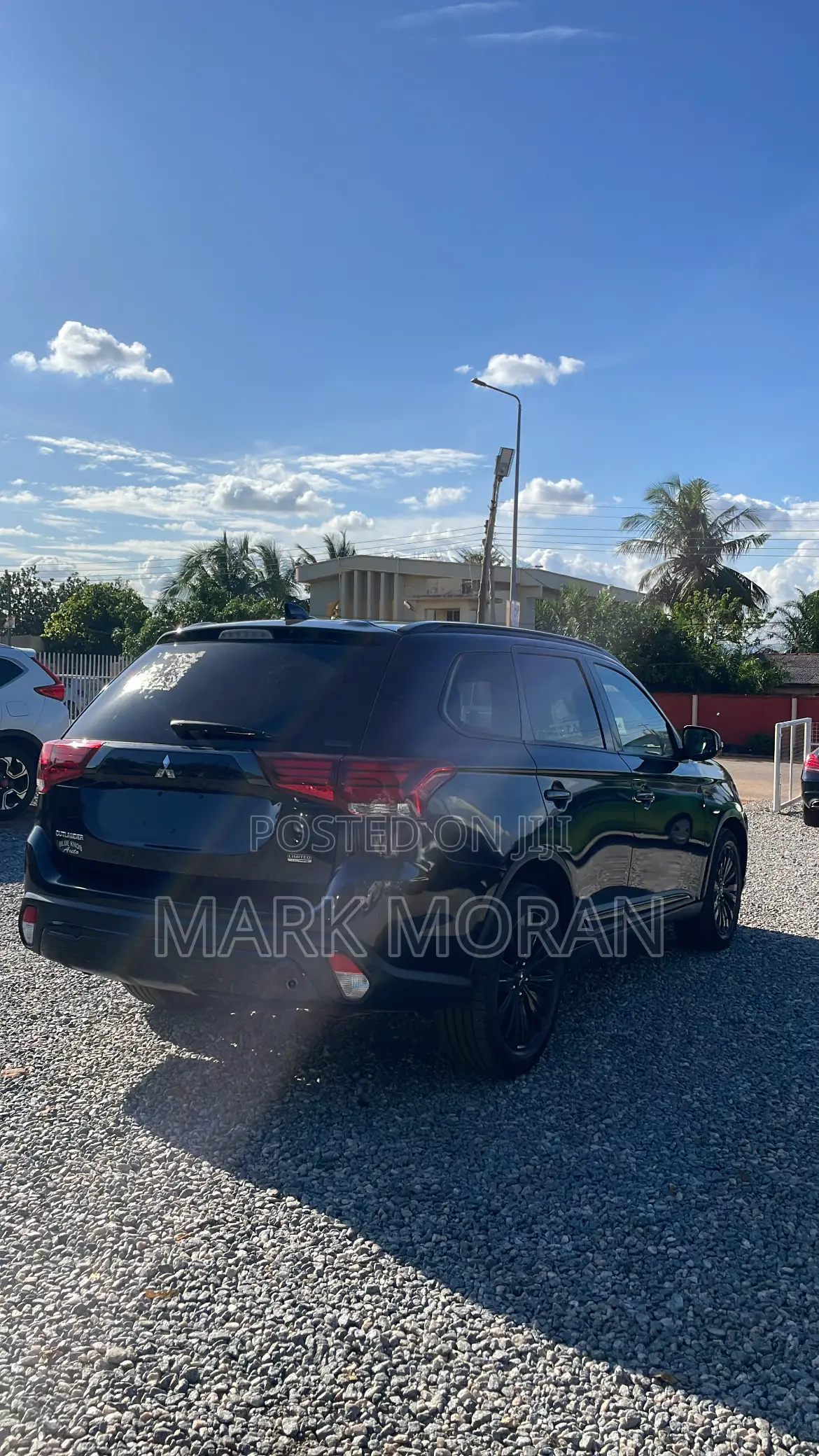 Mitsubishi Outlander 2020 Black