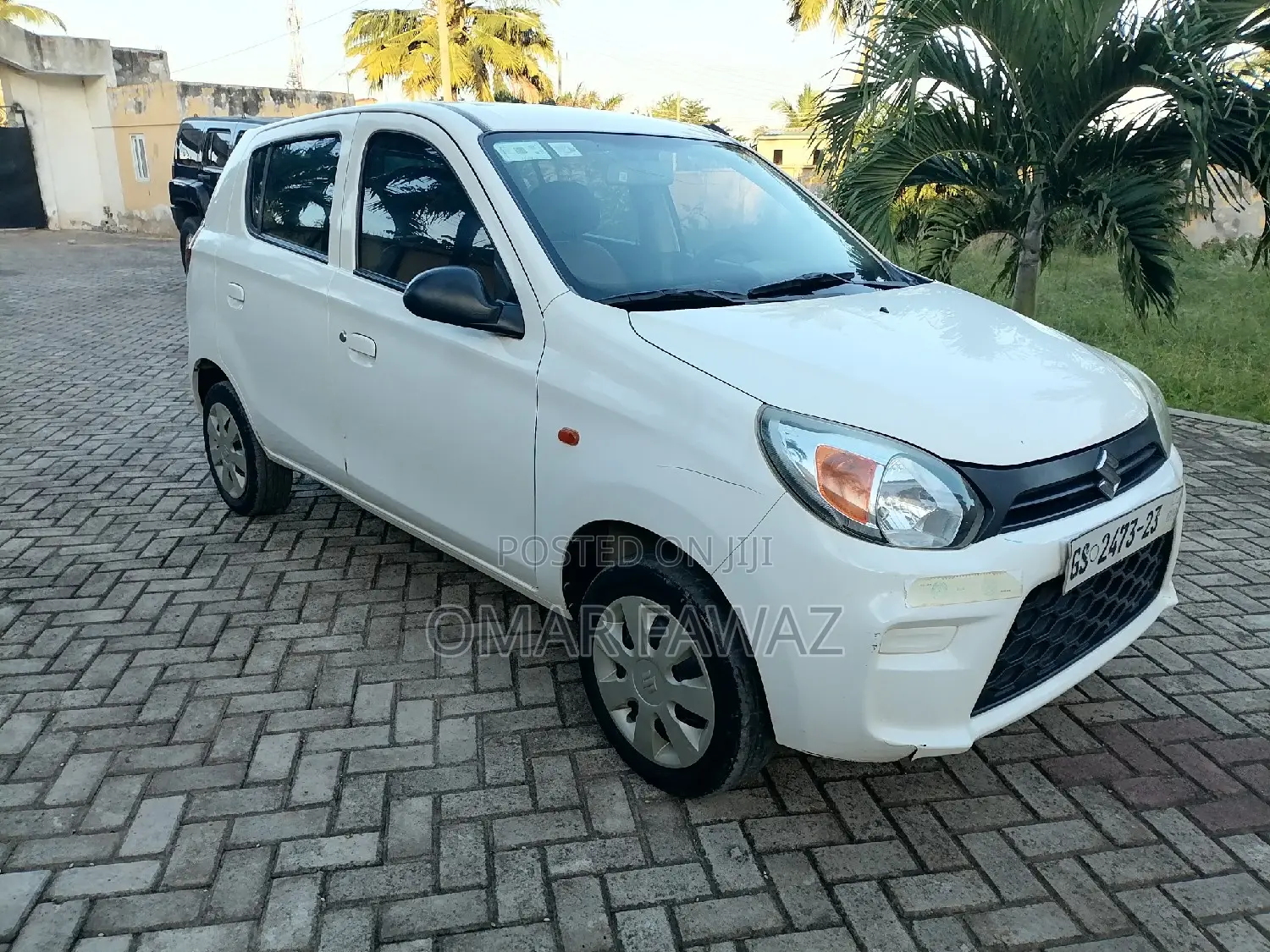Suzuki Alto 2023 White