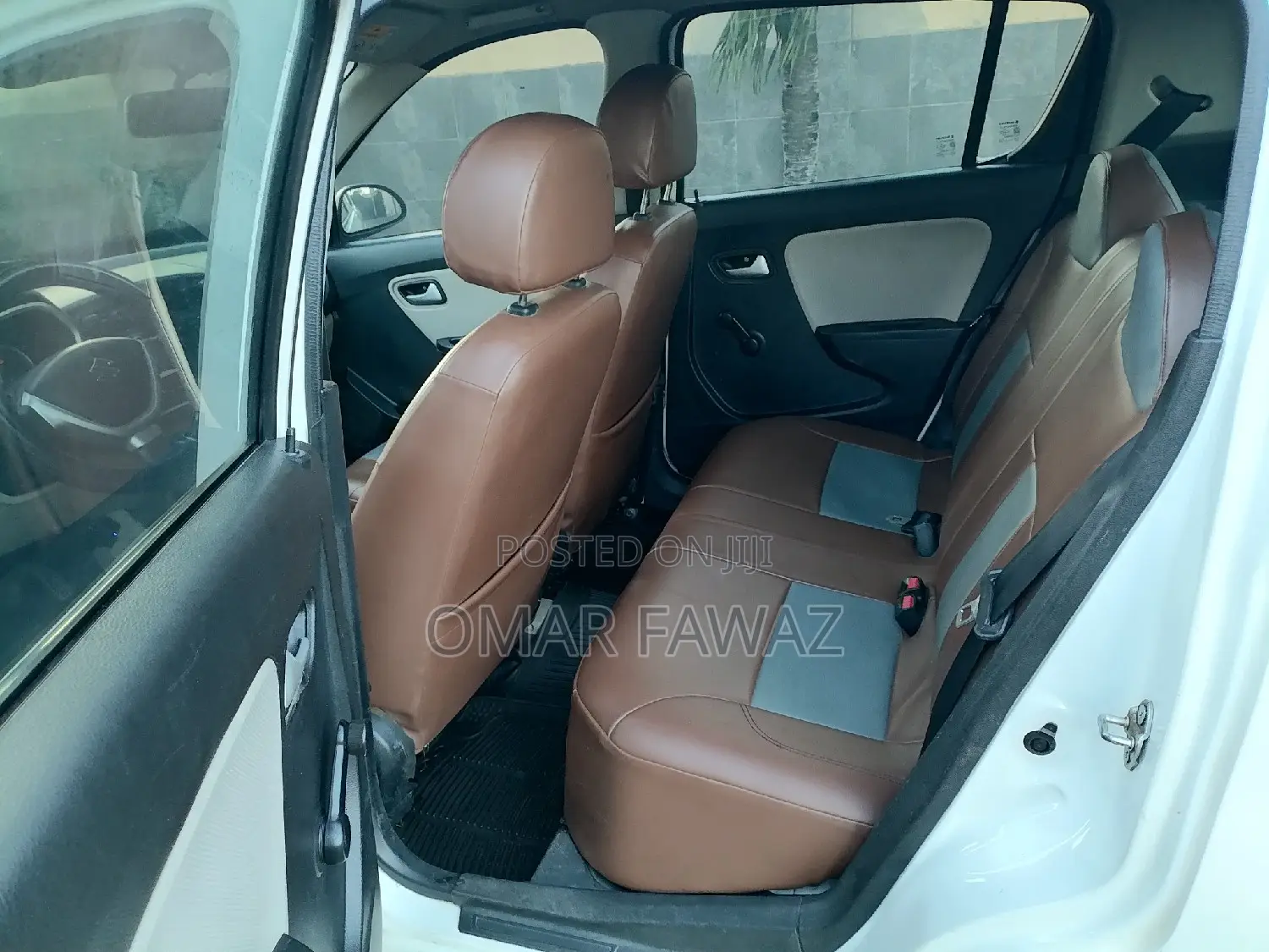 Suzuki Alto 2023 White
