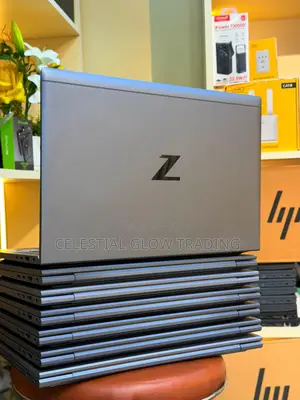 Laptop HP ZBook Firefly 14 G7 8GB Intel Core i5 SSD 256GB