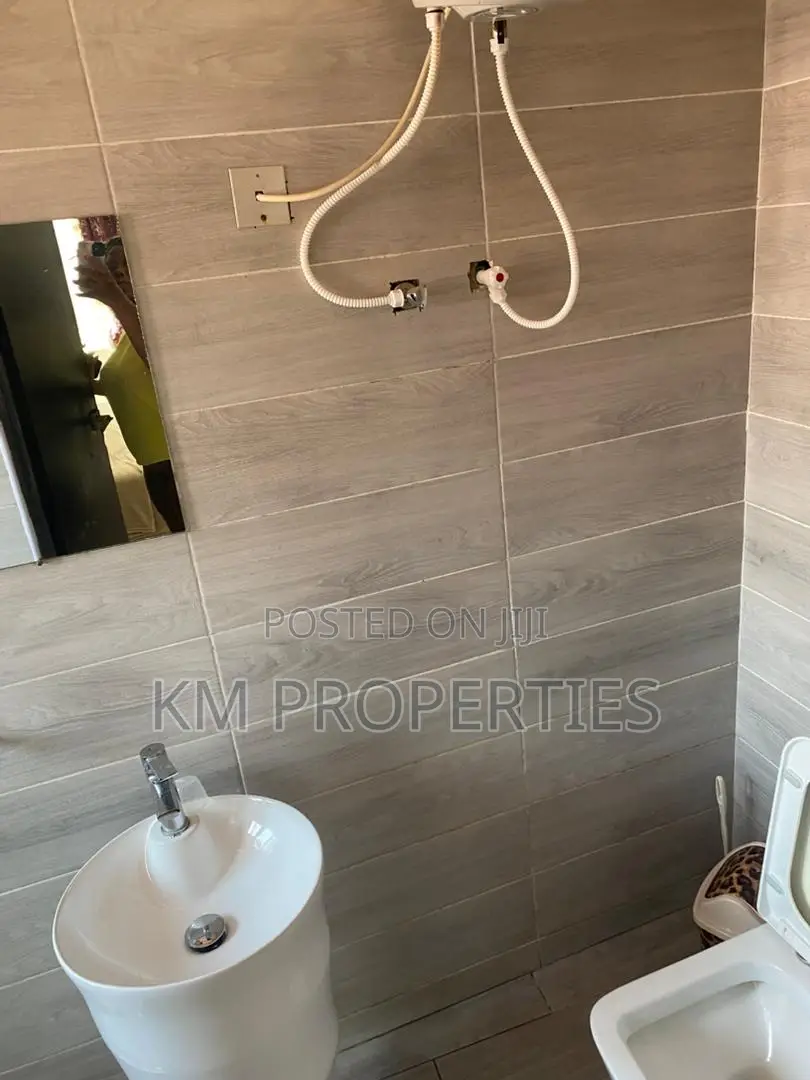 Furnished 2-Beds Airbnb in West-Legon