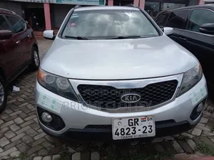 Kia Sorento 2013 Silver