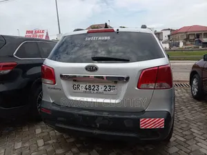 Kia Sorento 2013 Silver