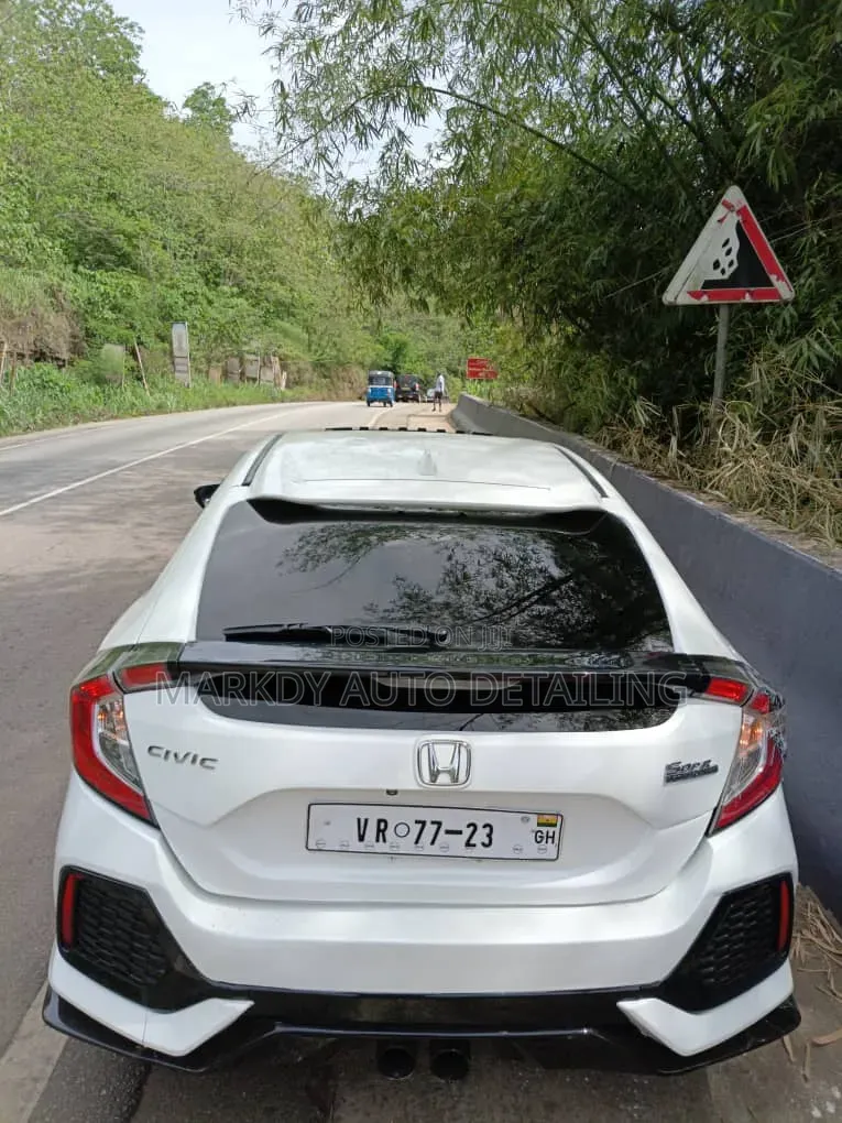 Honda Civic 2017 White