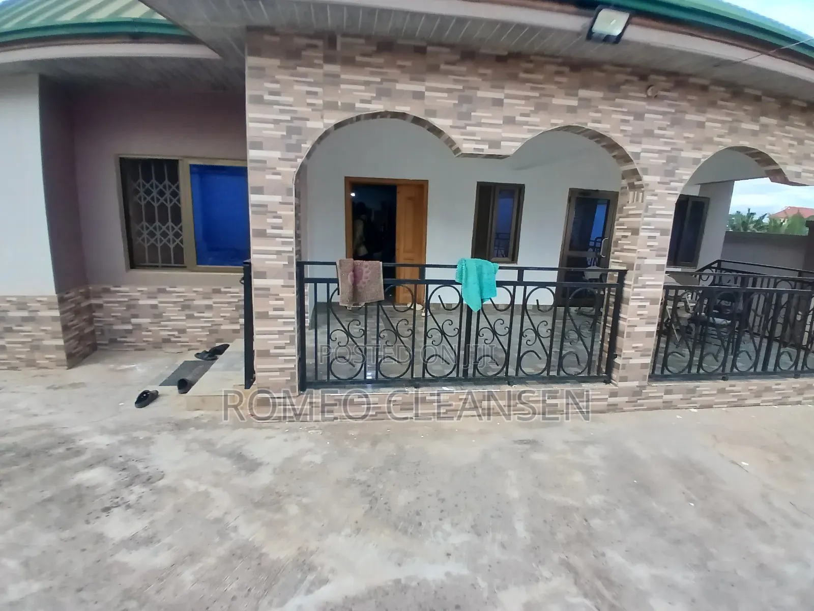 1bdrm Apartment in Atonsu Aputuogya, Kumasi Metropolitan for rent