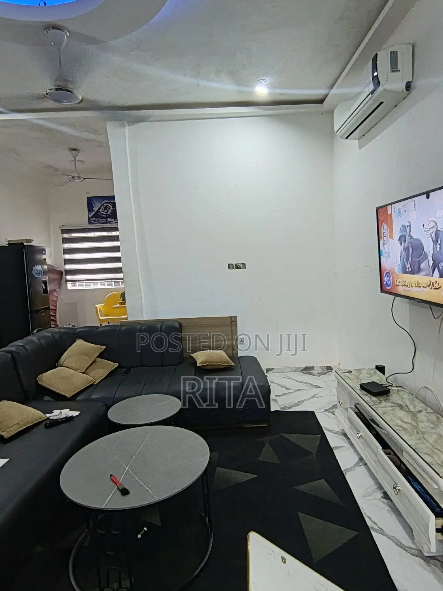 8bdrm Duplex in Kj002, Manhean for sale