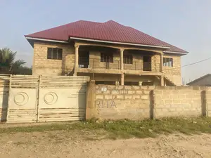 8bdrm Duplex in Kj002, Manhean for sale