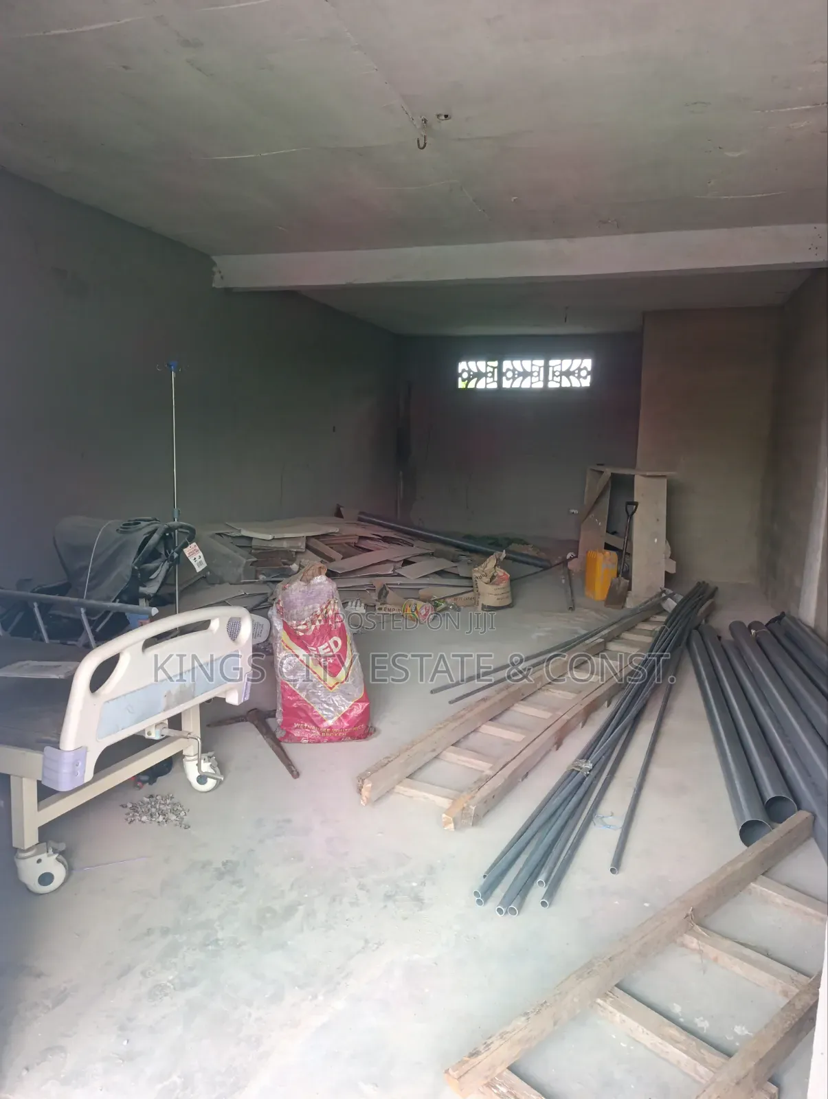 Shop for Rent at Pokuase