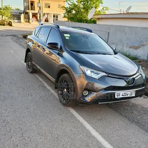 Toyota RAV4 2018 Gray