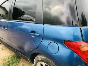 Toyota IST 2003 Blue