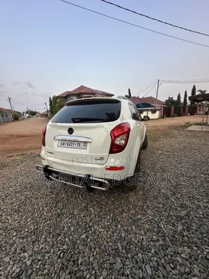 SsangYong Korando 2015 White