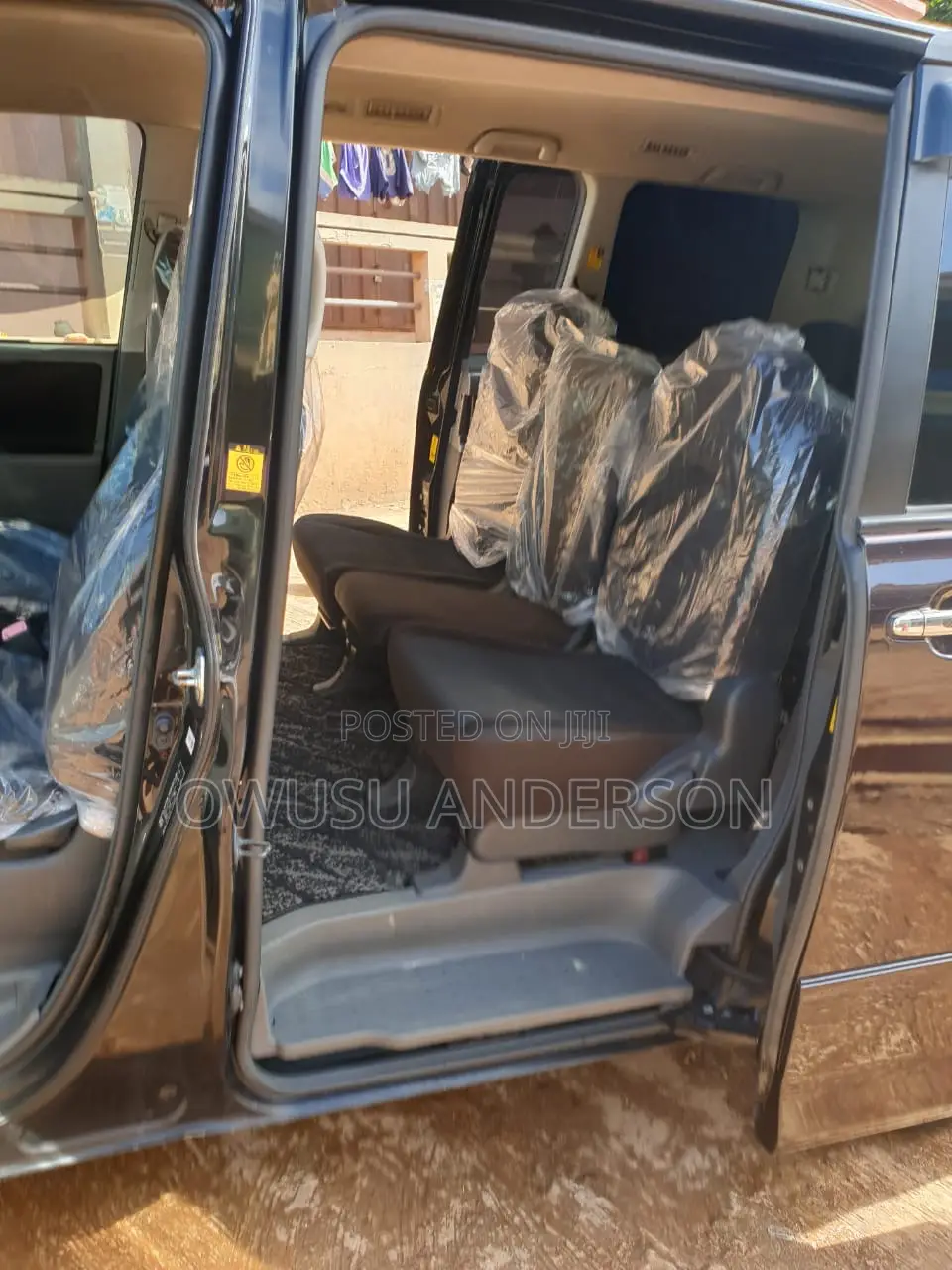 Toyota Voxy 2011 Black