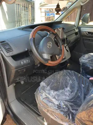 Toyota Voxy 2011 Black