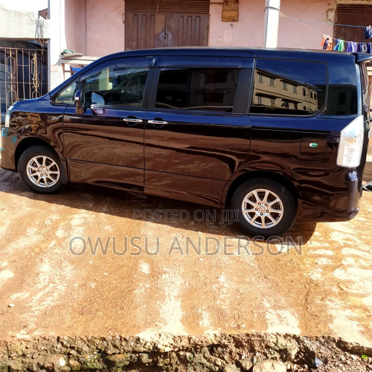 Toyota Voxy 2011 Black