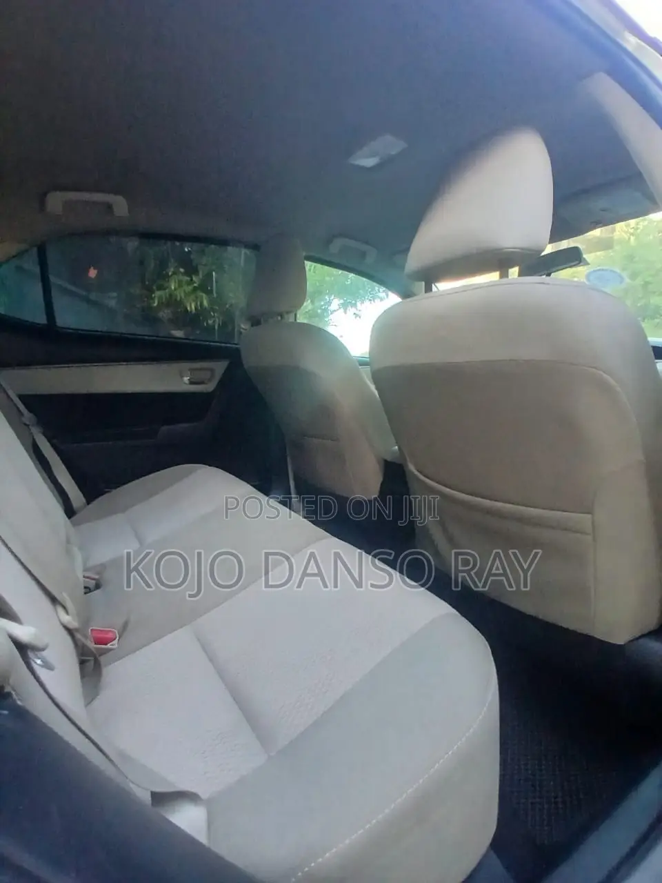 Toyota Corolla LE Premium 4dr Sedan (1.8L 4cyl CVT) 2015 Brown