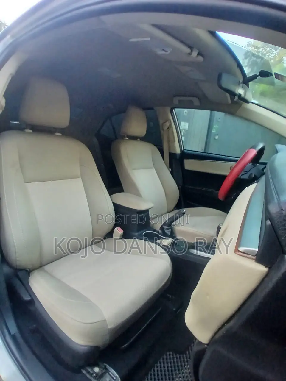 Toyota Corolla LE Premium 4dr Sedan (1.8L 4cyl CVT) 2015 Brown