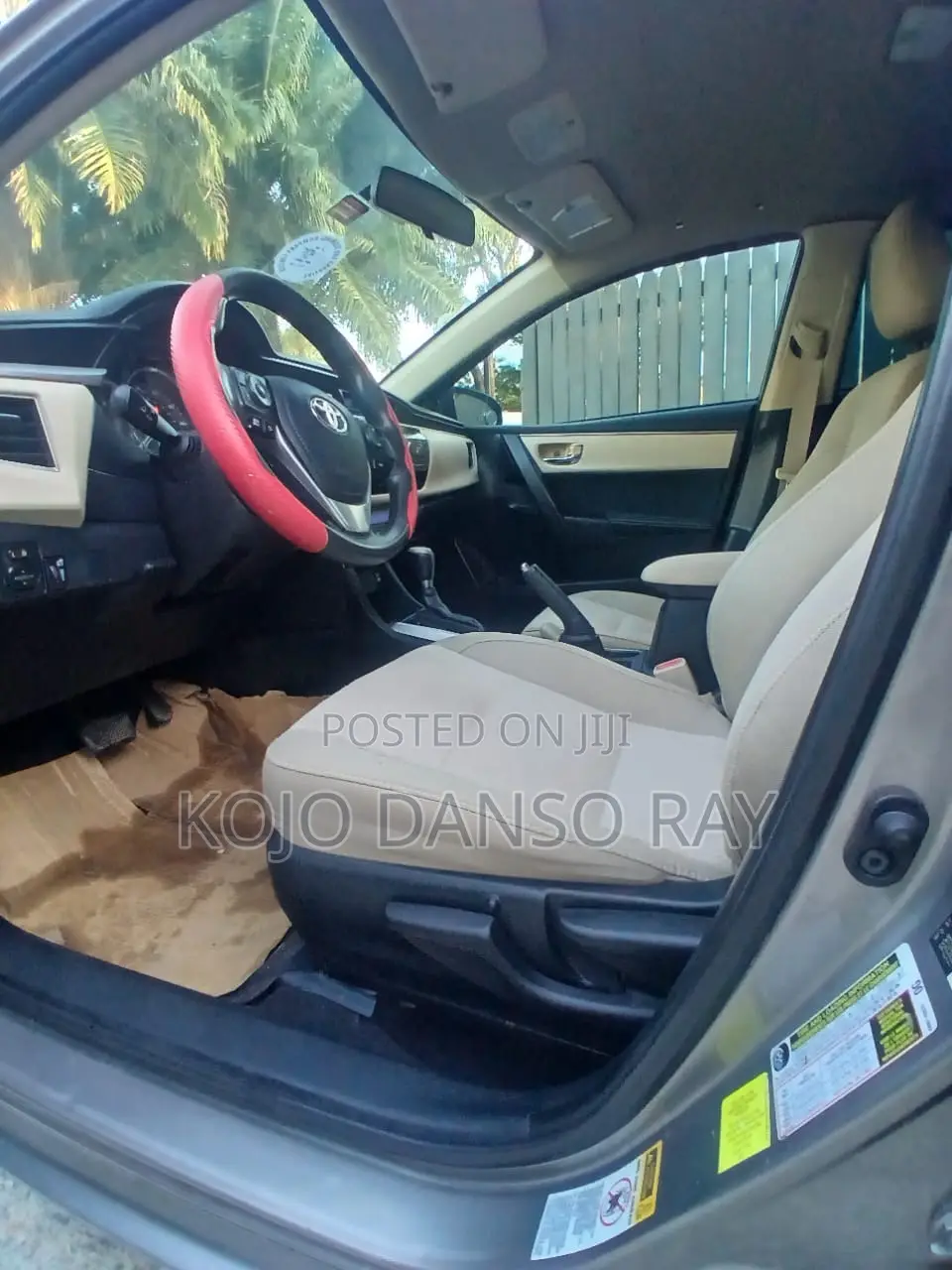 Toyota Corolla LE Premium 4dr Sedan (1.8L 4cyl CVT) 2015 Brown