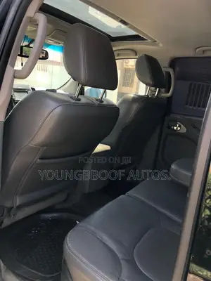 Nissan Frontier S 4dr Crew Cab 4WD 5.0 ft. SB (4.0L 6cyl 5A) 2015 Black