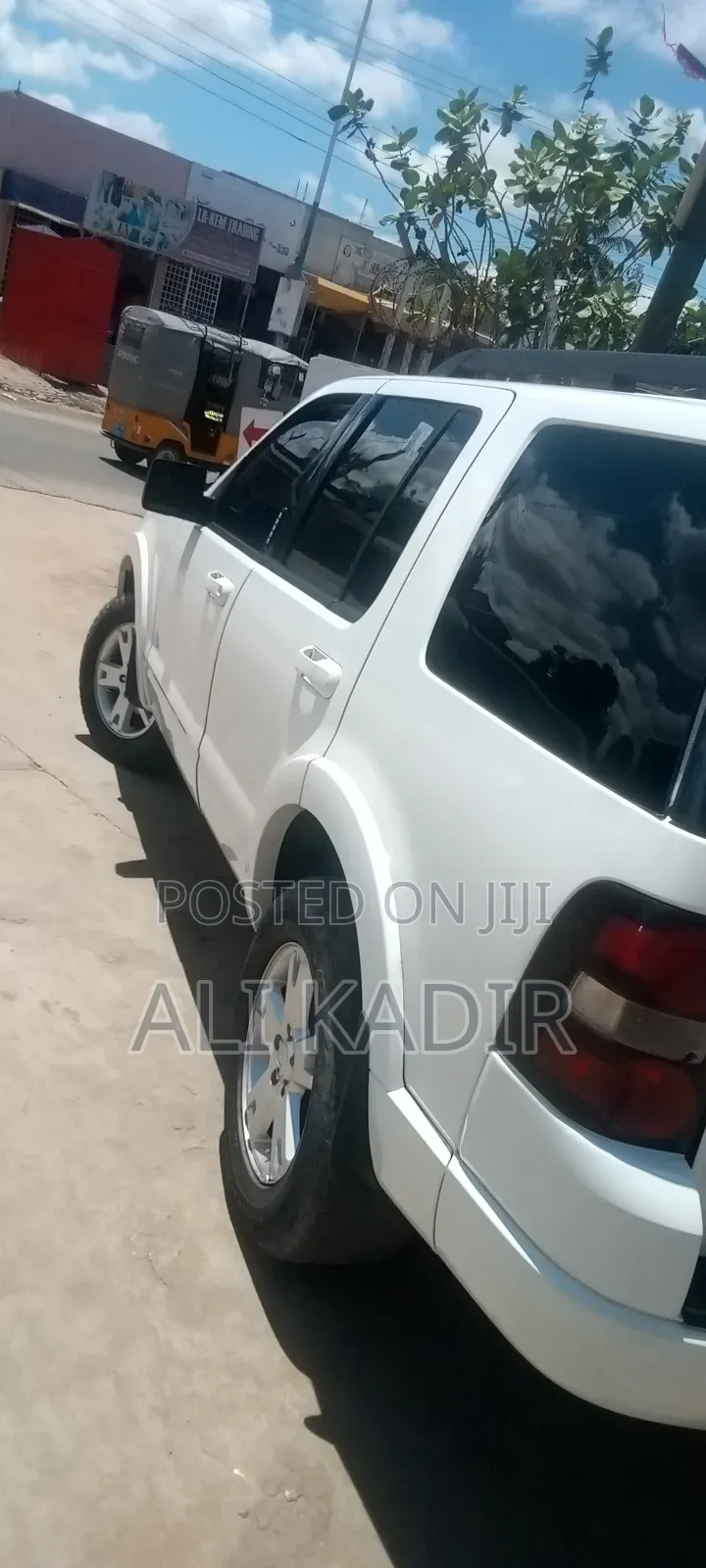 Ford Explorer 2015 White