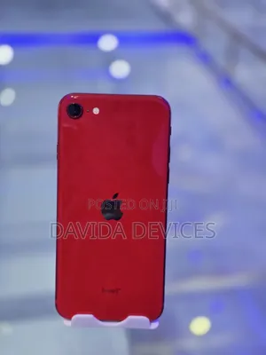 Apple iPhone SE (2020) 64 GB Red