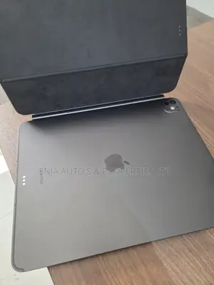 Apple iPad Pro 13 (2025) 256 GB Black