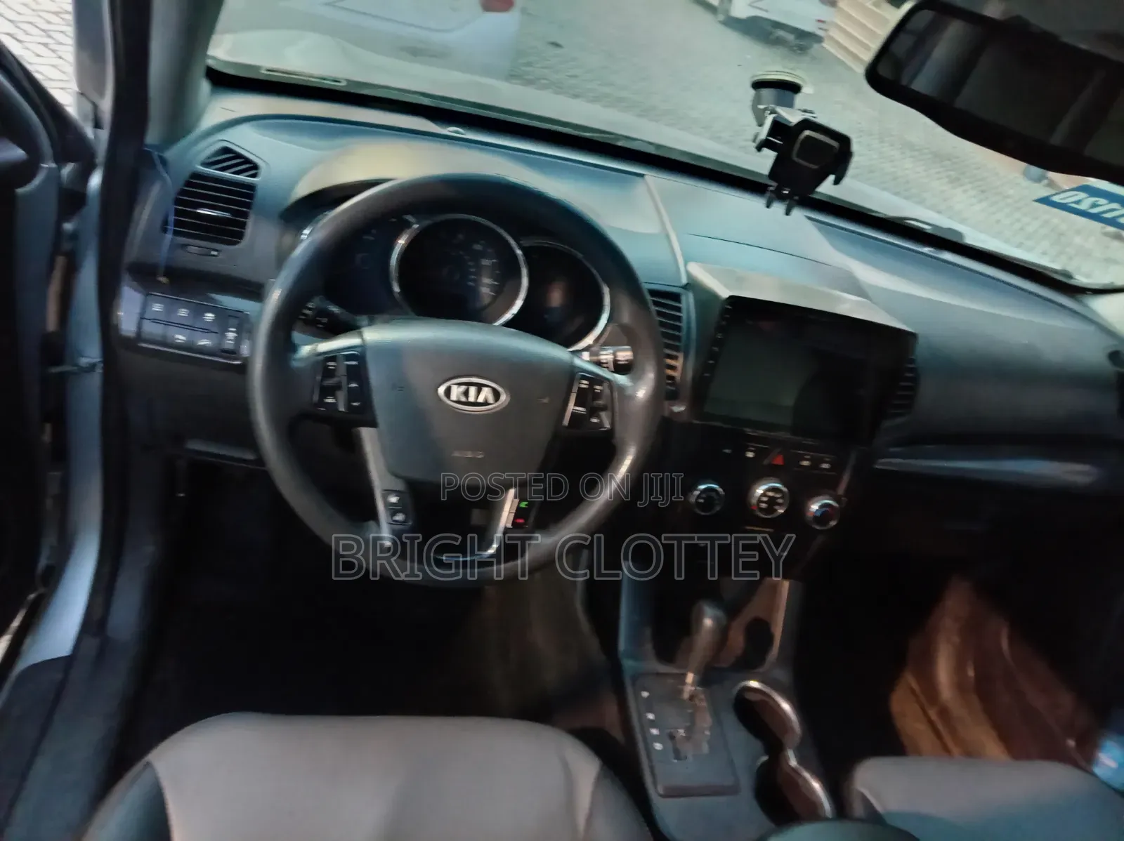 Kia Sorento 2013 Silver