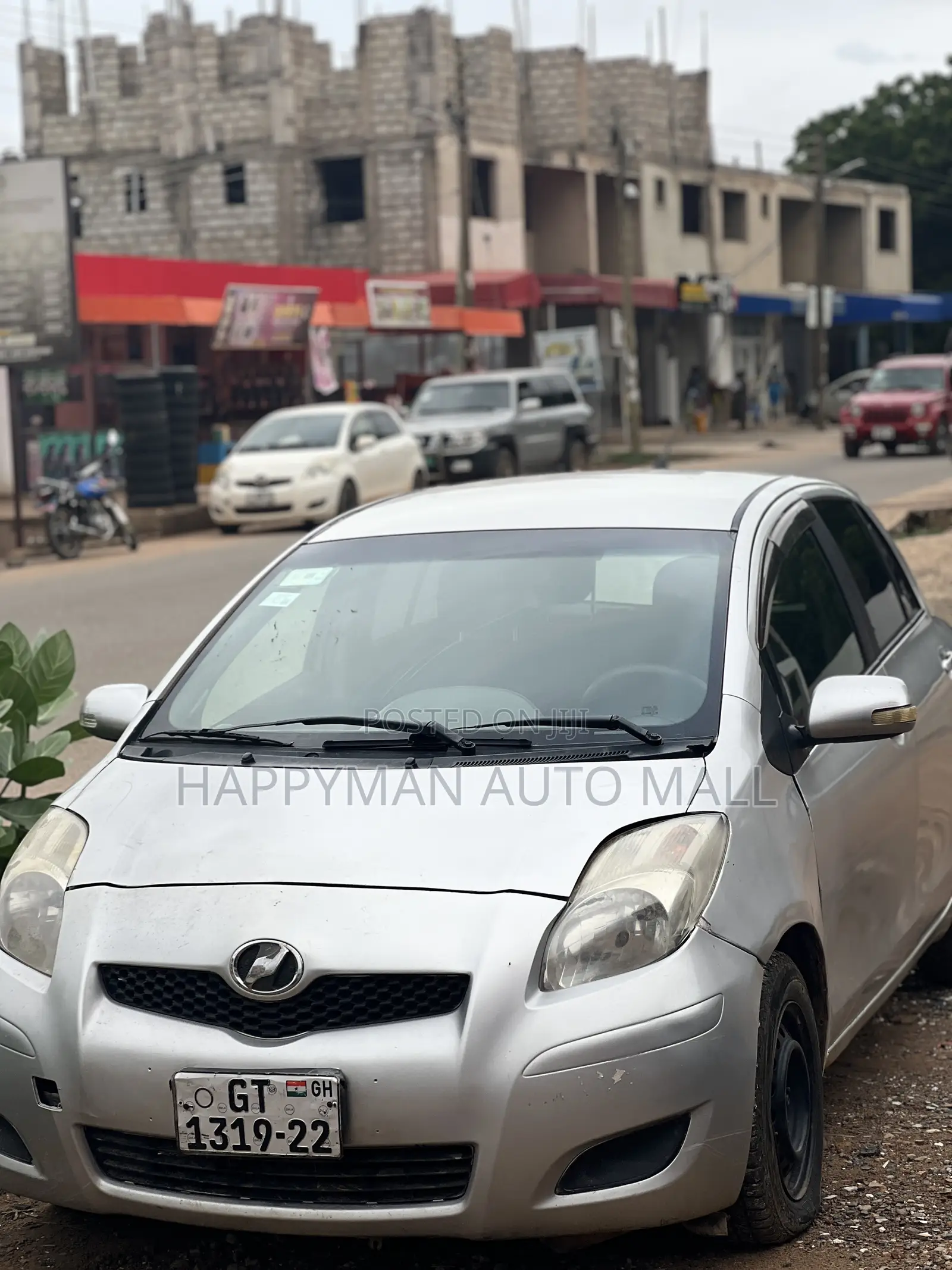 Toyota Vitz 2010 Gray