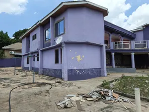 6bdrm House in Kronum Afrancho, Kumasi Metropolitan for sale