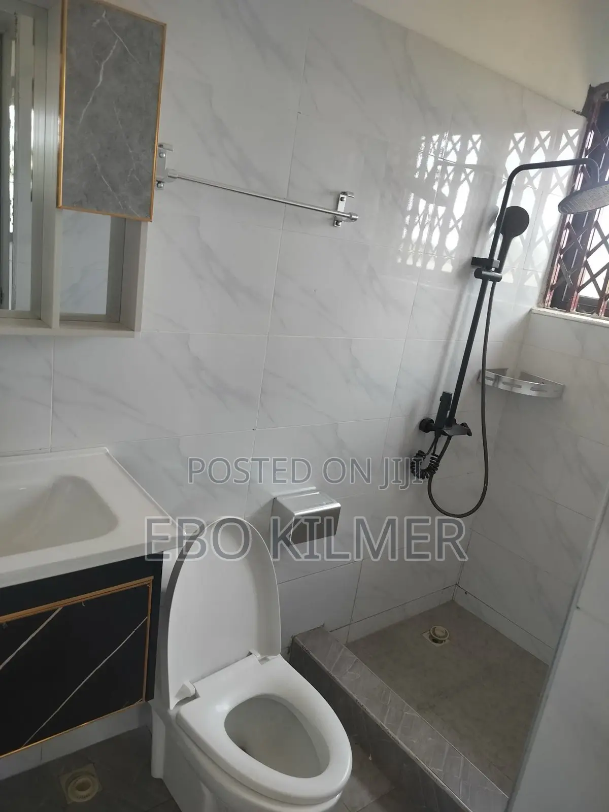 4bdrm House in Sasaabi for rent