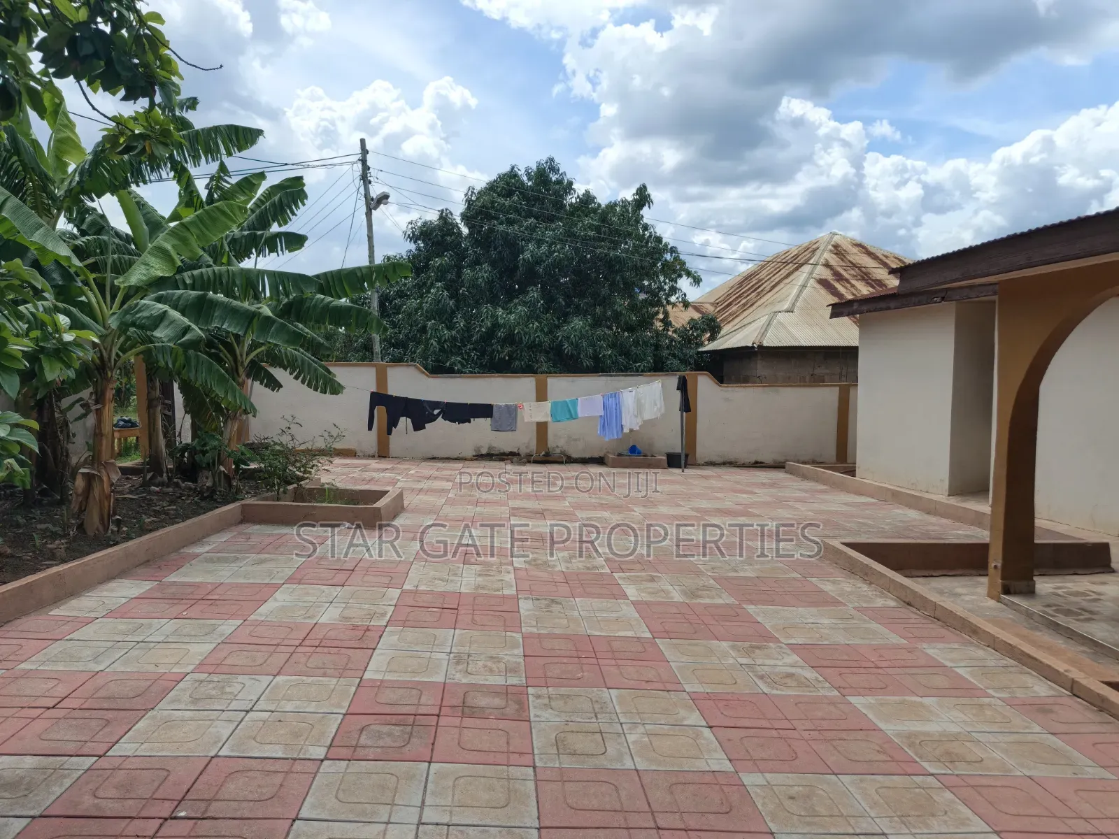 4bdrm House in Asuofia Kokoben, Kumasi Metropolitan for sale
