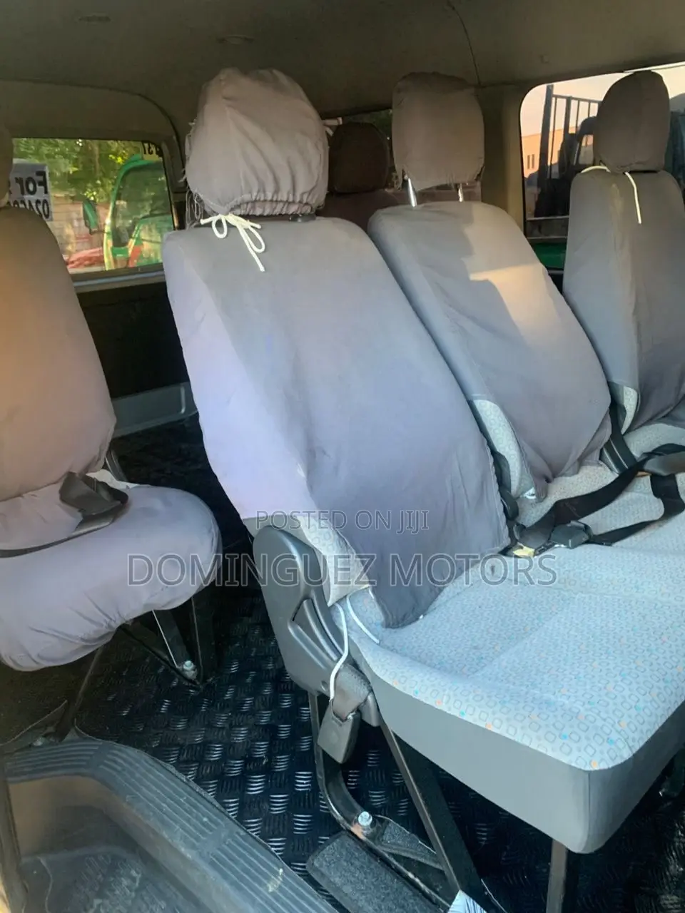 Toyota HiAce 2016 Silver