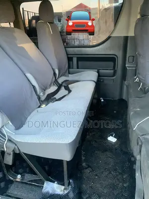 Toyota HiAce 2016 Silver