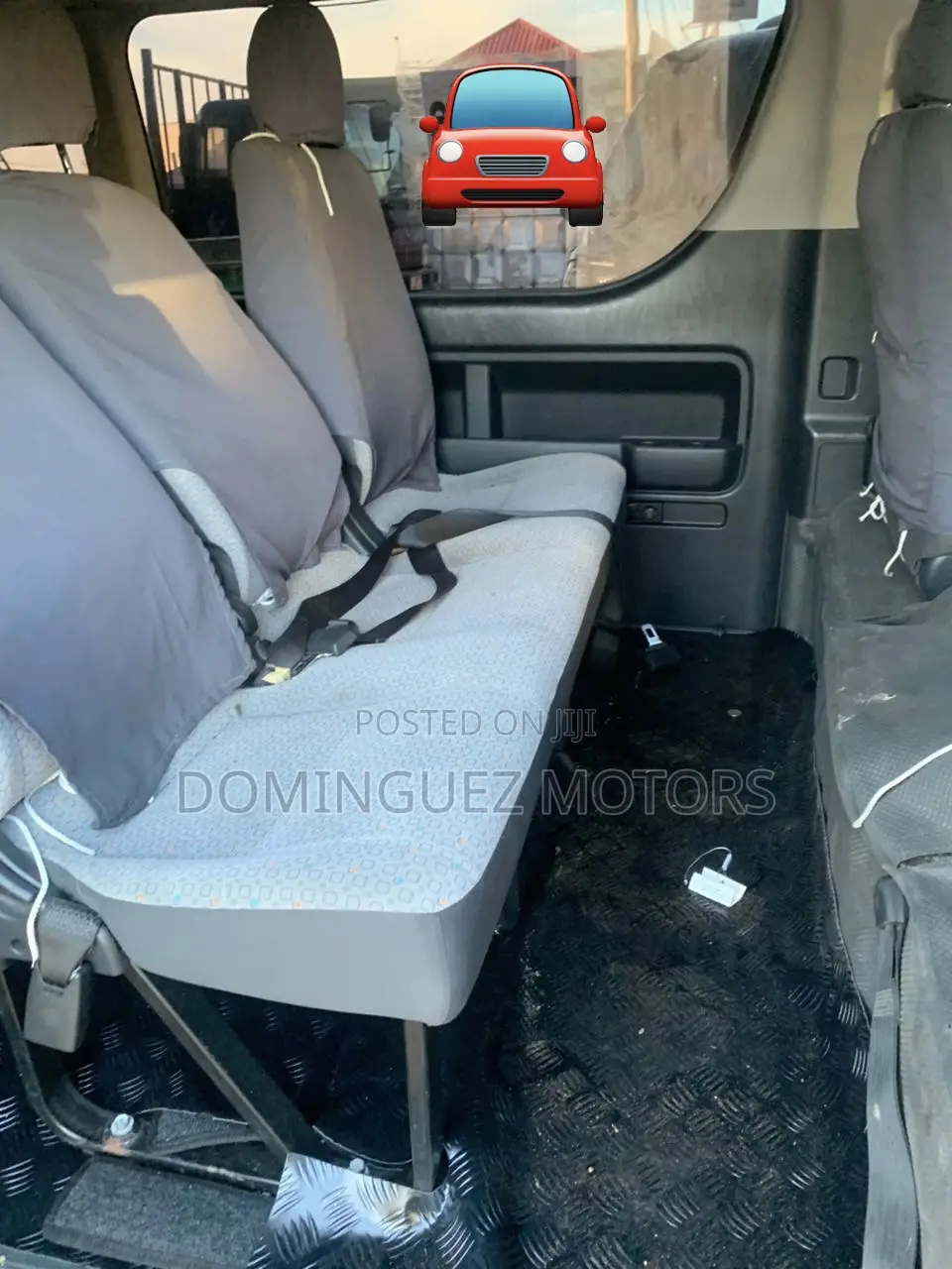 Toyota HiAce 2016 Silver