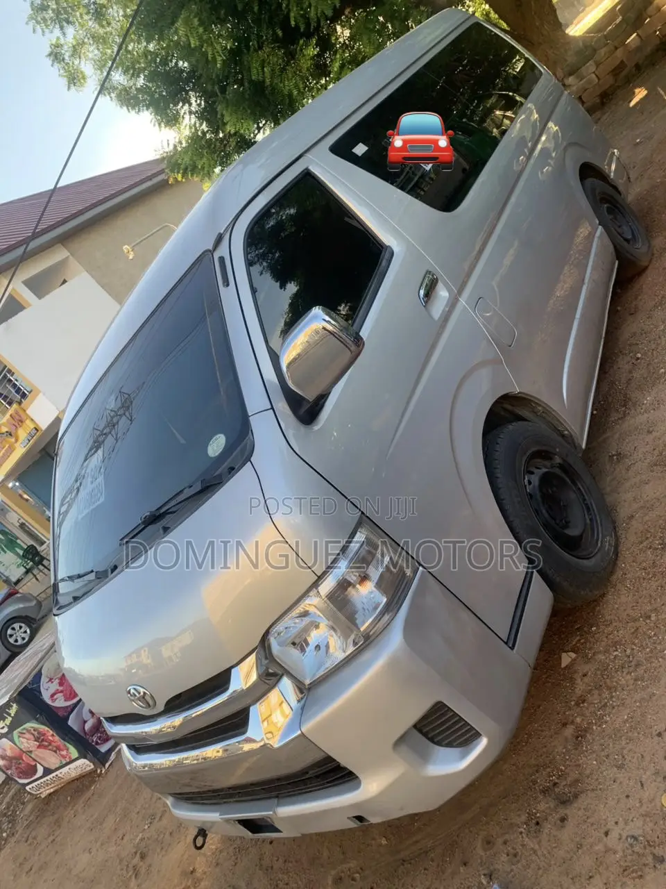 Toyota HiAce 2016 Silver