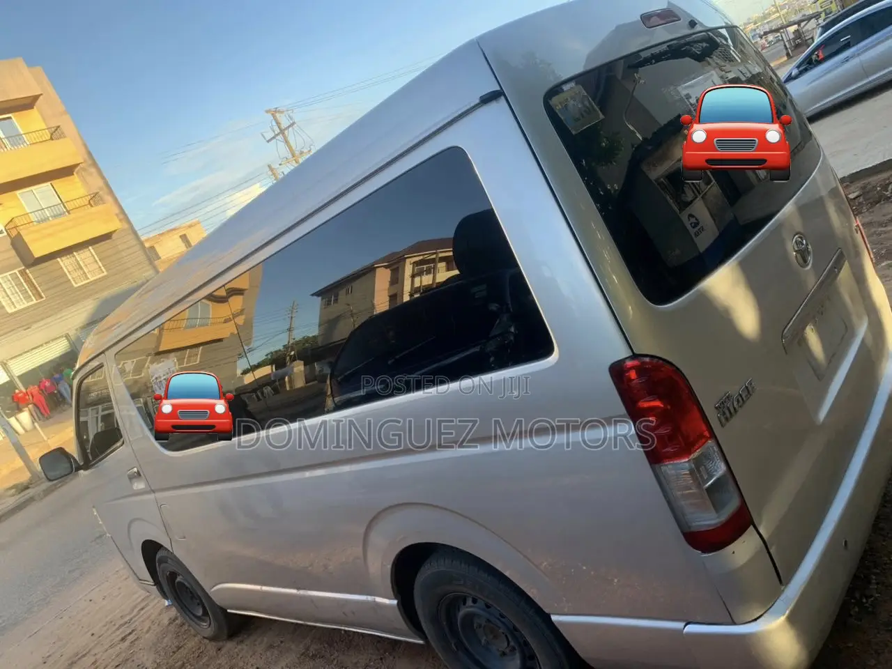 Toyota HiAce 2016 Silver