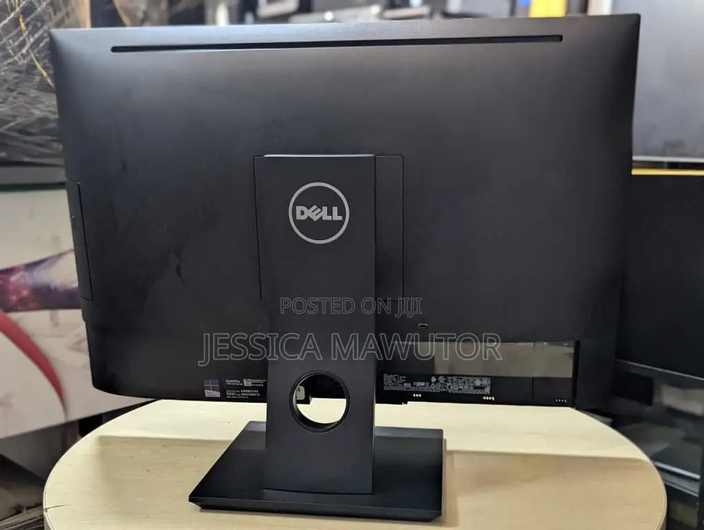 Desktop Computer Dell 16GB Intel Core i7 SSD 256GB