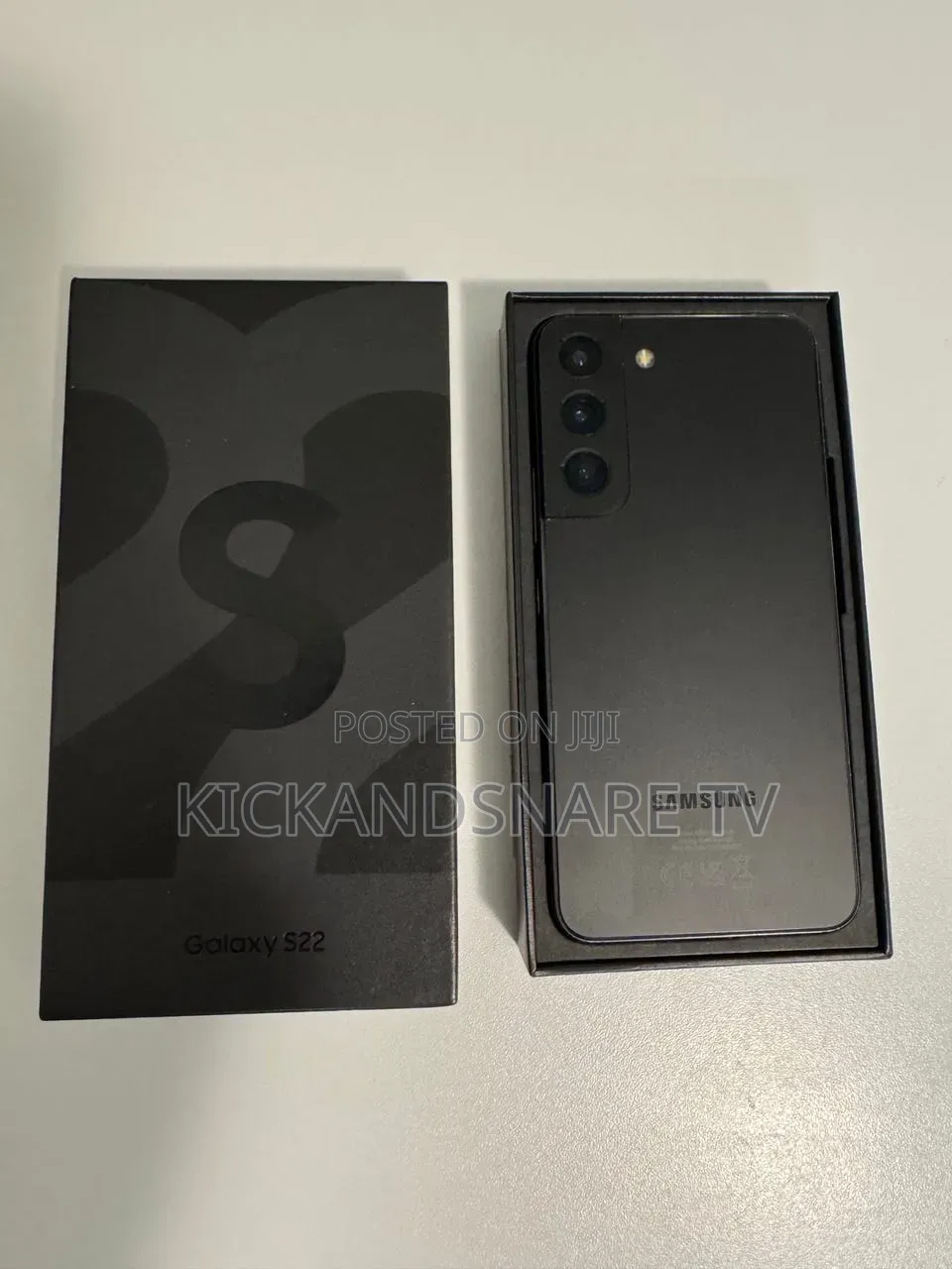 New Samsung Galaxy S22 5G 128 GB Black