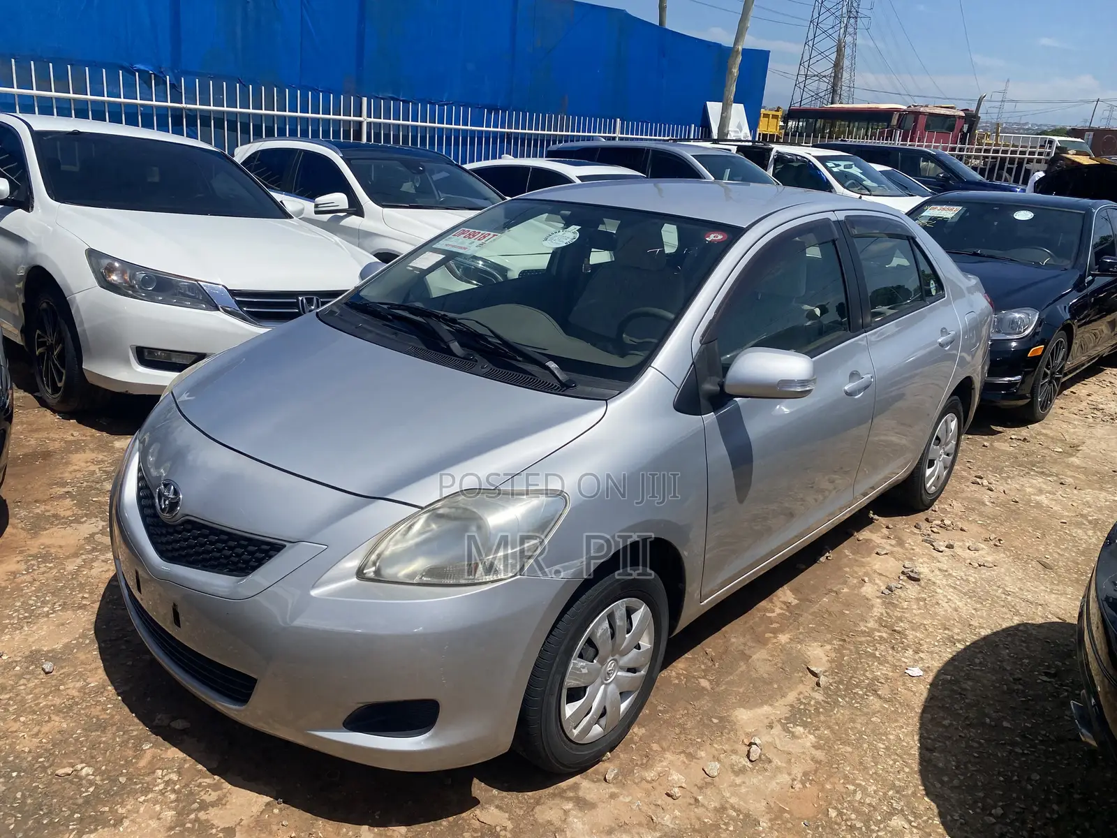 Toyota Belta 2010 Silver