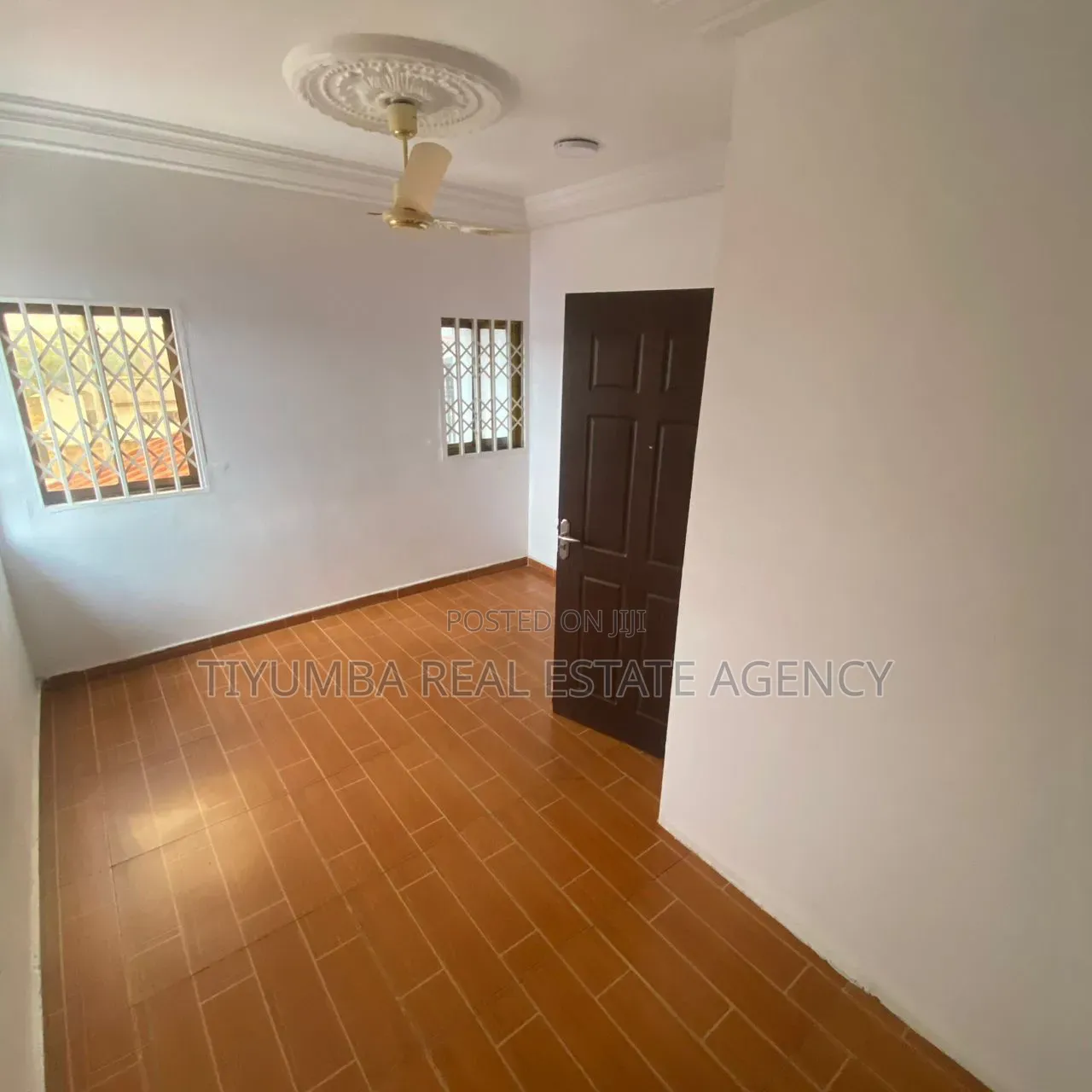 3bdrm Apartment in Tiyumba Real Estate., Police Station for rent